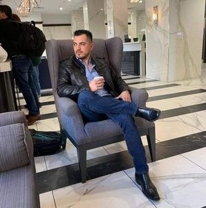 Meet your Posher, Everson